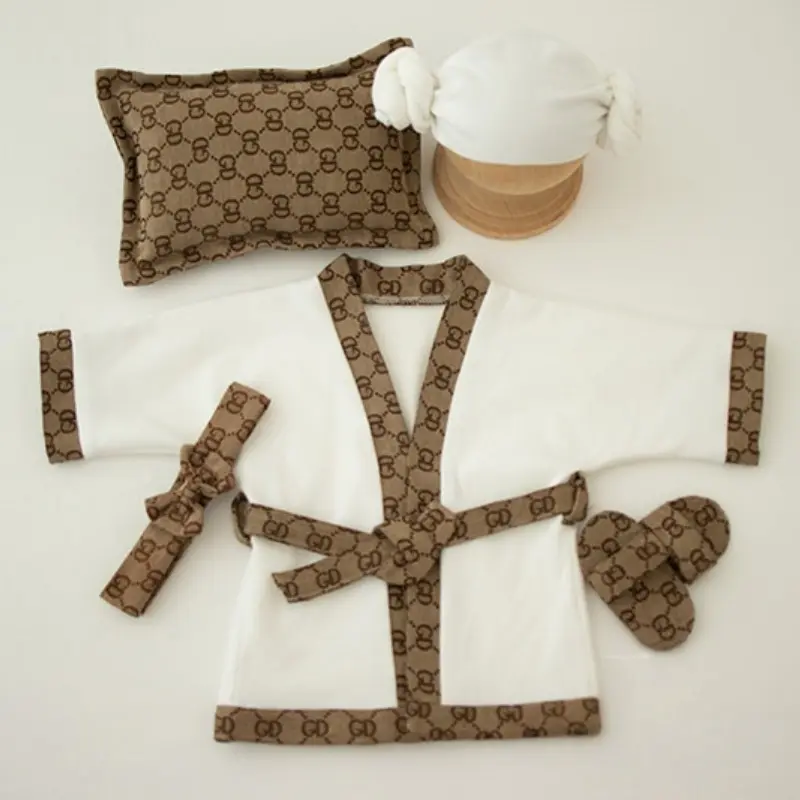 Newborn Photography Luxury Bathrobe Slippers Pillow Set - Image 2